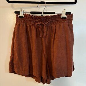 Rust Highwaist Linen Shorts